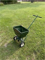 Scotts Fertilizer spreader