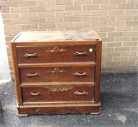 Victorian 3 Drawer Chest (No Marble);