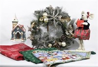 Christmas Wreath, Runner, Porcelain House,
