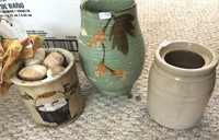 Roseville Crock, Crock And Pottery Vase