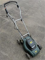 Yardworks Electric Compact Lawn Mower 14"