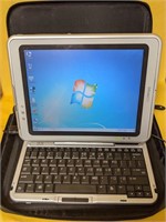 HP Compaq TM5800 
• 12" screen with carrying