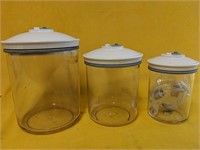 Set of 3 vacuum seal storage containers 6"-8"