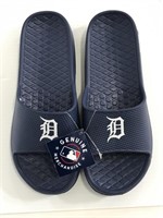Pair of new men’s Detroit Tigers Foco sandals