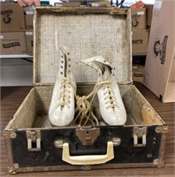 Roller Skate Box & Skates. Size 5