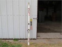 ROSSIGNOL CROSS COUNTRY SKIS & POLES 78"