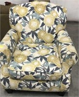 UPHOLSTERED FLORAL DESIGN ARMCHAIR