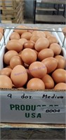 9 Doz Basket Med Brown Eating Eggs