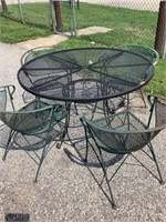 Woodard Wrought Iron Patio/Deck Table & 4 Chairs