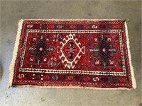 Hand Knotted Wool Persian Rug 22 1/2" x 34"