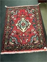Hand Knotted Wool Persian Rug 22 1/2" X 30"
