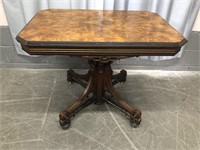 ANTIQUE TABLE