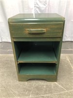 GREEN SIDE TABLE