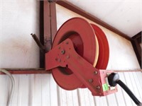 Air hose reel with hose