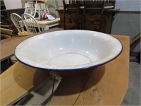 VINTAGE 26"R X 6"T GRANITEWARE BOWL