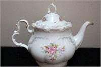 Royal Albert Tranquillity teapot 10.5wx8h 6 cup