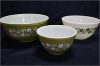 3 Vintage pyrex bowls