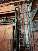 40ft Fiberglass Extension Ladder