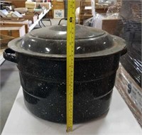 Enamel canning pot