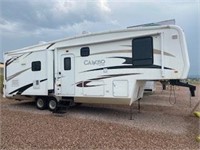 2007 Carriage Cameo 32ft Fifth Wheel