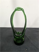 7 inch green basket vase