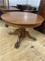 SOLID OAK ROUND CLAW FOOT PEDESTAL TABLE