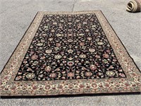 10FT X 7FT 7IN MACHINE MADE RUG