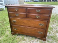 UNION FURNITURE 6 DRAWER SOLID MAHOGANY CHEST