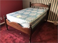 Full Size Headboor/Footboard with Rails & Slats