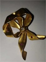 14k Gold Bow Form Pin with Diamonds and Rubies