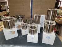 BERGHOFF 18/10 STAINLESS ITEMS IN BOXES