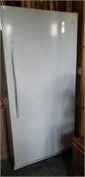 Upright freezer 20.2 cu feet frost free Frigidaire