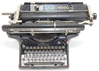 * Vintage Underwood Typewriter
