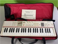 Vintage Casiotone MT-65 electronic keyboard with