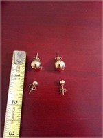 Two Pair 14k YG Earrings 2.9 grams