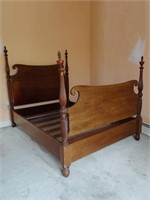 19th century mahogany bed frame with reeded,
