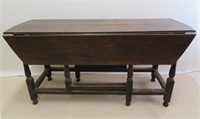18th century oak gate-leg table, 39 x 58 1/2 x 29"