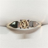 $1400 14K  Diamond(0.3ct) Ring