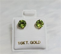 $250 10K  Peridot(1.2ct) Earrings
