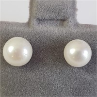 $160 14K  Freshwater Pearl Earrings