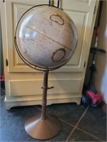 Vintage REPLOGLE 16" Diameter Globe Stand