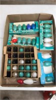 Flat of outdoor Christmas light bulbs large ones