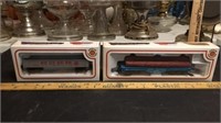 Pair of HO scale train cars, made by bachman.