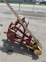 Ford New-Holland Model 451 Mowing Machine