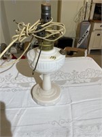 Vintage Milk Glass Aladdin Lamp