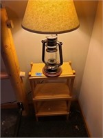 3-tier shelf & Lamp Kerosene lamp has been