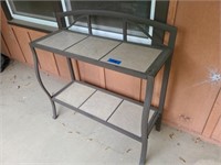 Plant Shelf Metal plant stand with ceramic tile