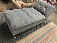 GRAY ADJUSTABLE CHAISE LOUNGE CHAIR