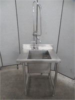 QUEST S/S SINGLE WELL SINK W TAP  SPRAY NOZZLE