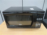 RCA BLACK MICROWAVE OVEN - NO GLASS TRAY INSIDE